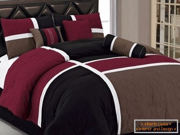 Photo of bed linen on bed 21