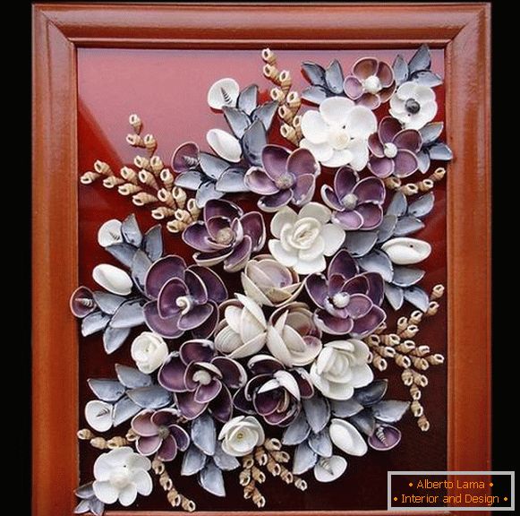 a panel of seashells, photo 7