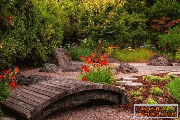 Fashionable garden design - photos of the Zen garden