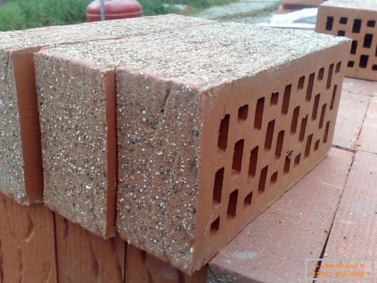 Bricks density - tables, calculation formula, description