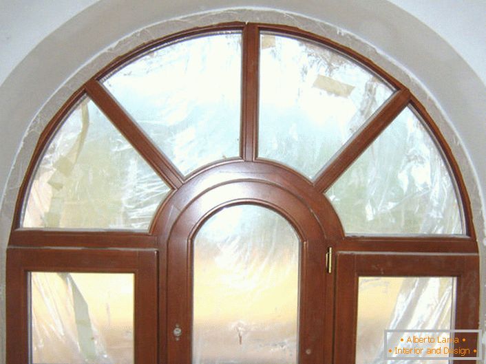 Arched windows made of wood