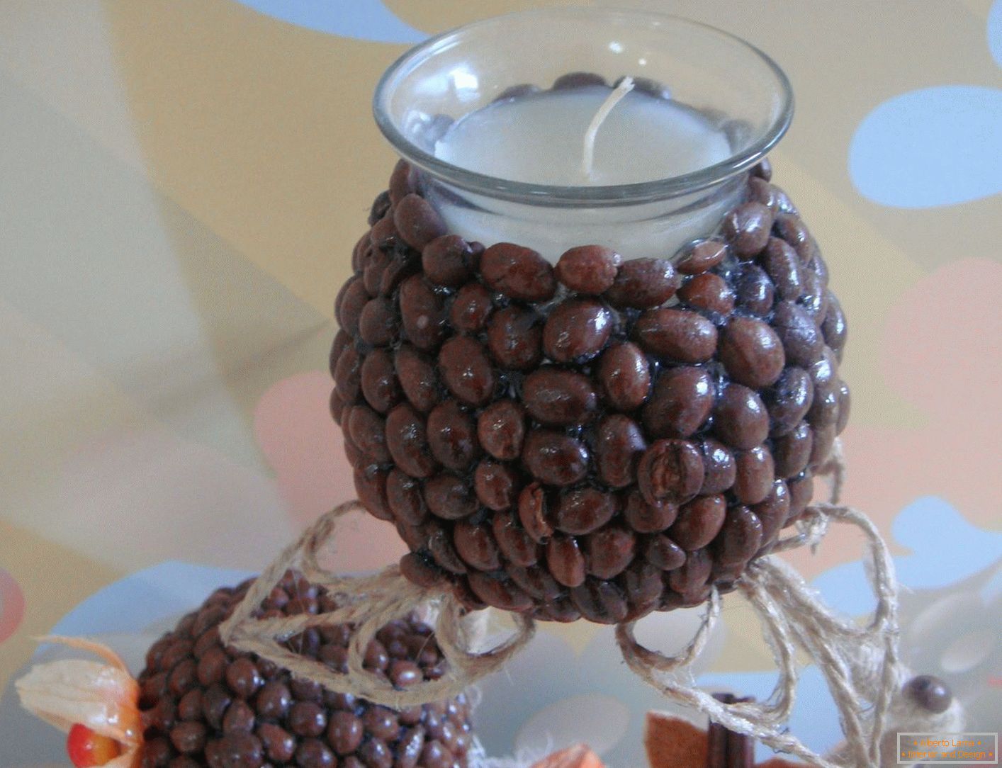 Vessel decor with coffee beans