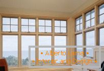 Advantages and disadvantages of large windows in the apartment