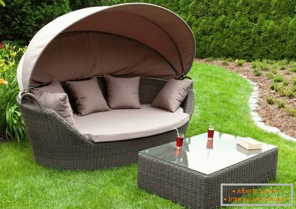 Beautiful wicker furniture for the garden