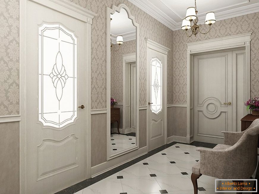 Light walls in the hallway in the classical style