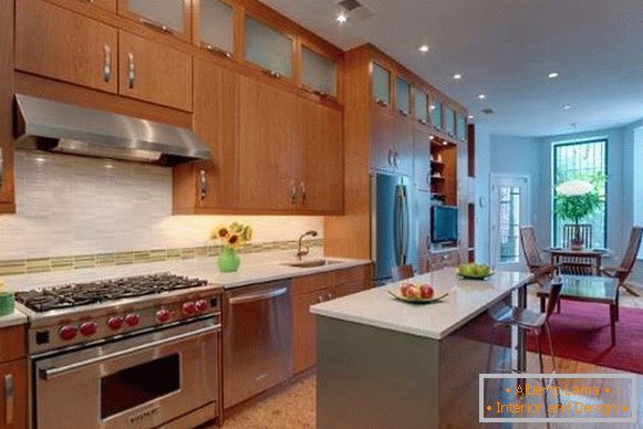 Design of private house kitchen by feng shui
