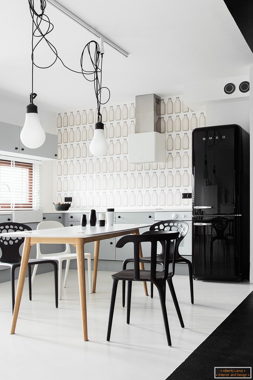 Дизайн кухонной зоны в Black&White Studio в Познани