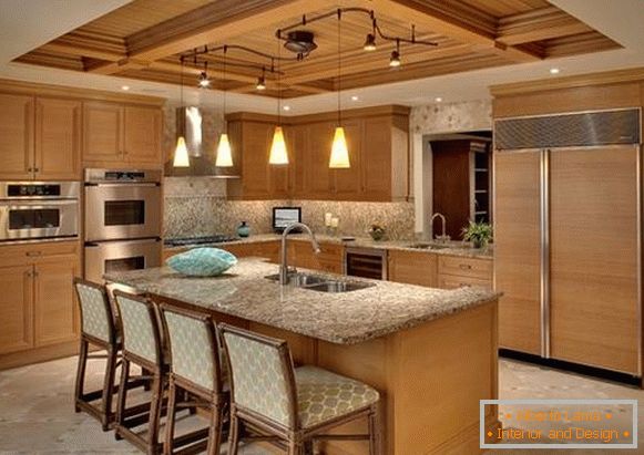 Point, suspended and overhead lighting in the kitchen - photo