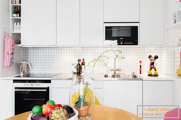 Kitchen with dining room