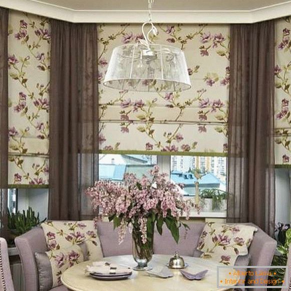 Roman blind with tulle in the kitchen photo, photo 15