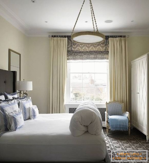 Stylish Roman curtains for bedroom luxury