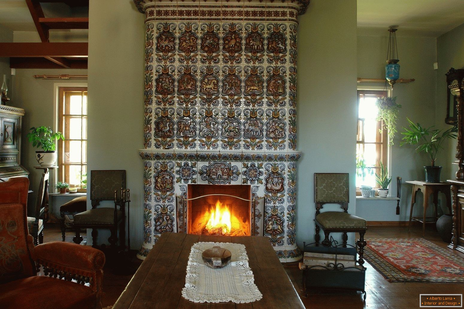 Fireplace-stove decorated with tiles