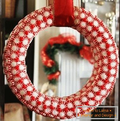 New Year's wreath with your own hands