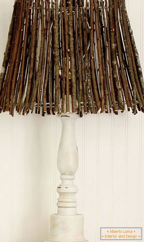 Lamp made of natural materials