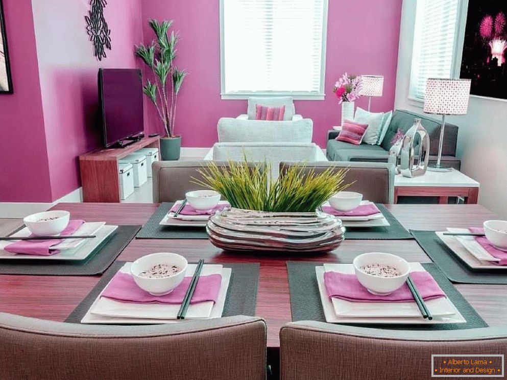 Gray-pink living room