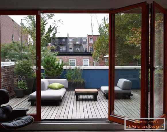 Glass doors to the terrace