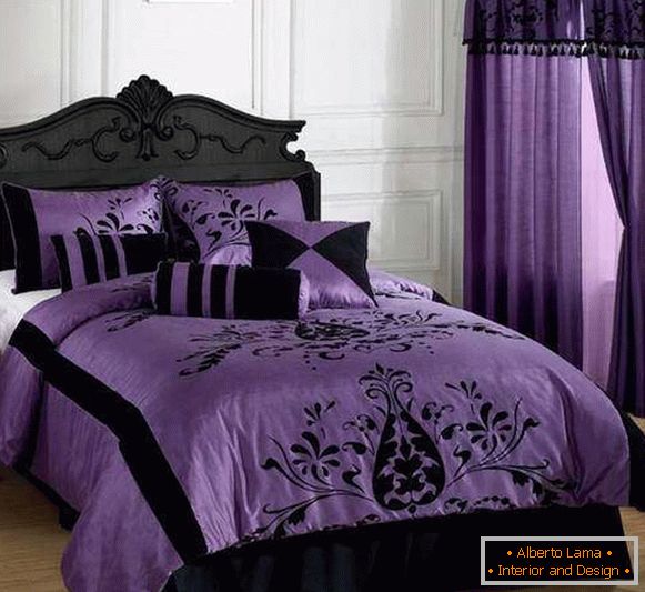 Purple bedroom - photo in combination with black