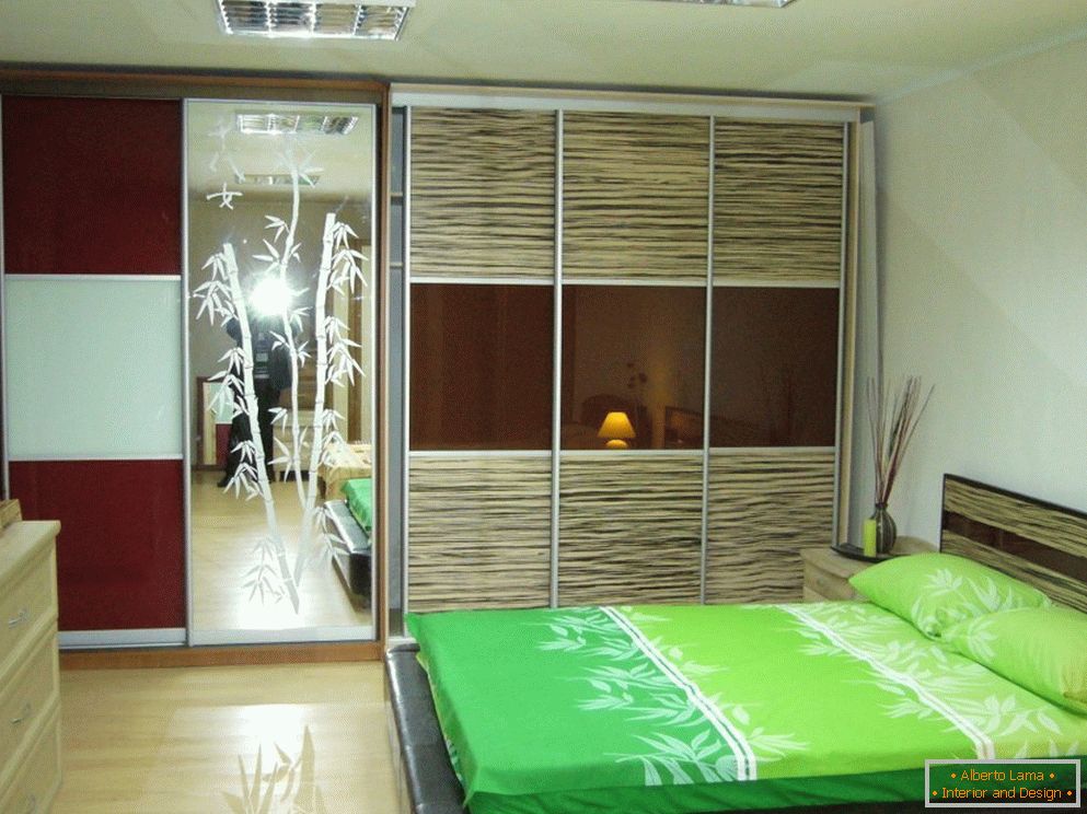 Bedroom decor with wardrobe