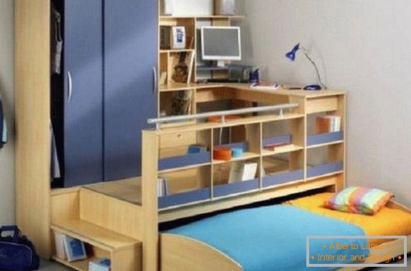 Closet bed in a nursery, photo 7