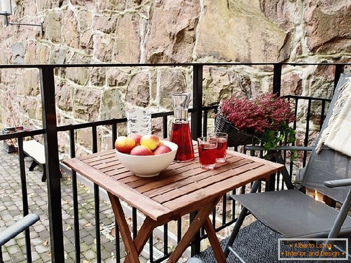 Balcony for relaxing in the open air