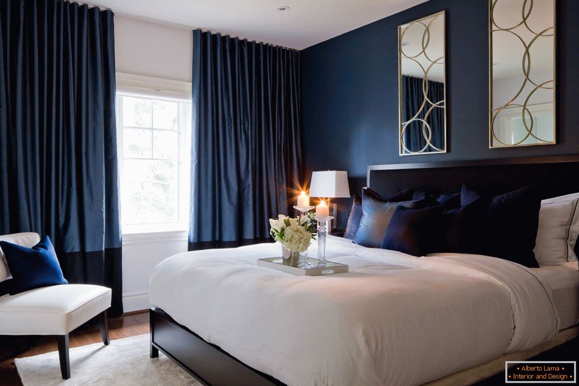 Bedroom design in blue