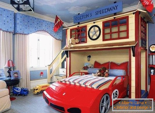 Crib in the form of a red car