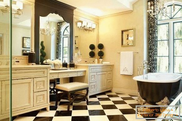 bathroom interior in classic style, photo 5