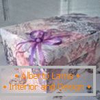 Decoration with decoupage and satin ribbon