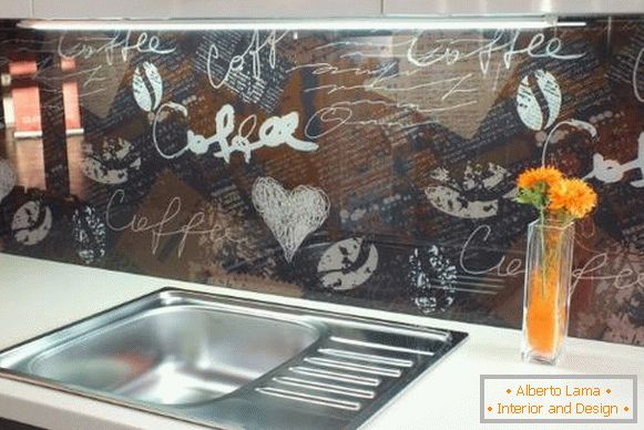 Transparent glass apron for kitchen on wallpaper