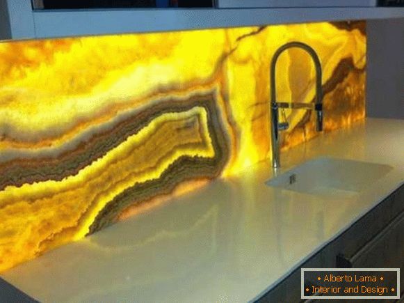 decorative-glass-panels-SIBU