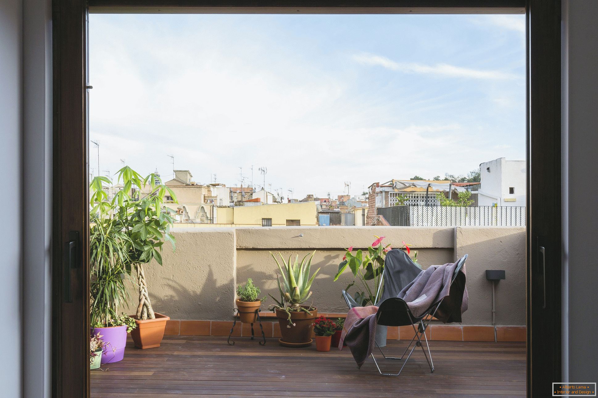 Interior design of a small apartment in Barcelona