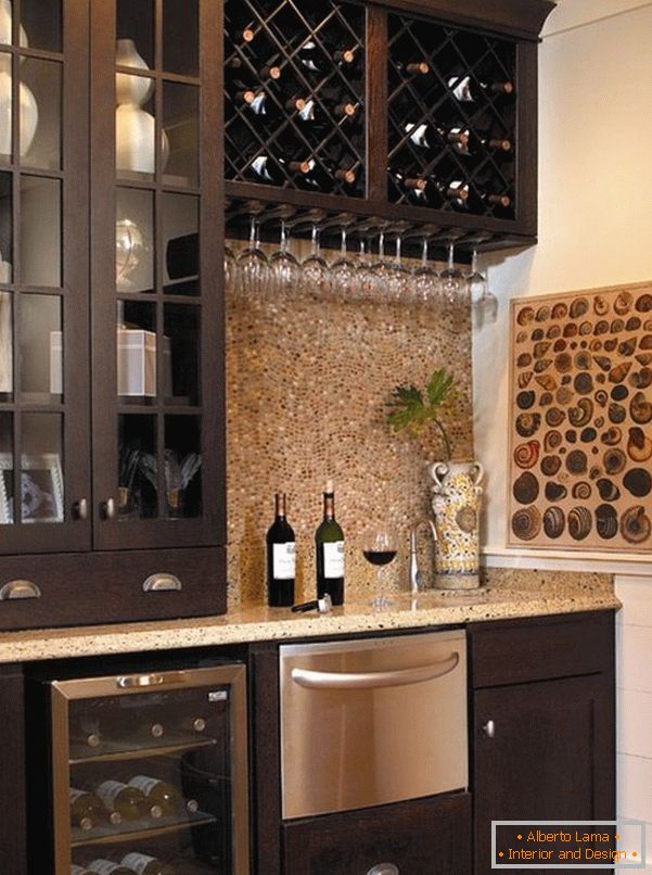 Built-in wardrobes for storing wine in the kitchen