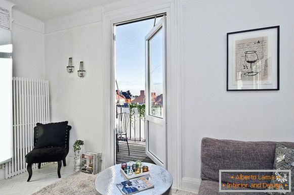 Living room with access to the veranda