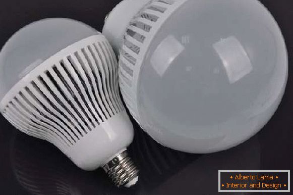 e27 LED light bulb, photo 3