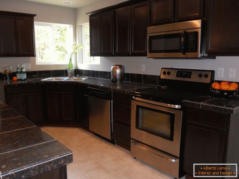 kitchen-photos-dark-cabinets-remodelling-avery-kitchen-6