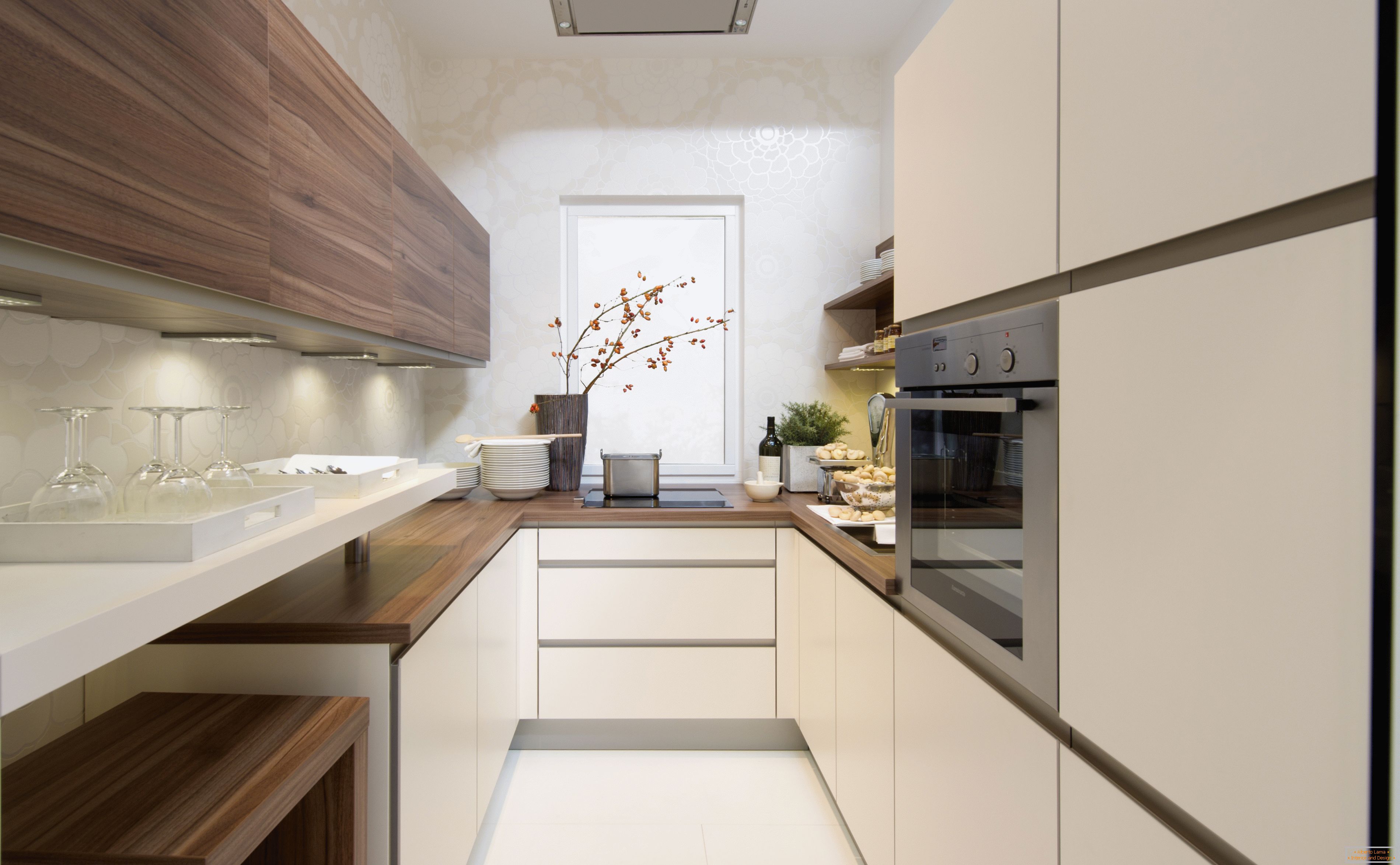Design of a narrow kitchen