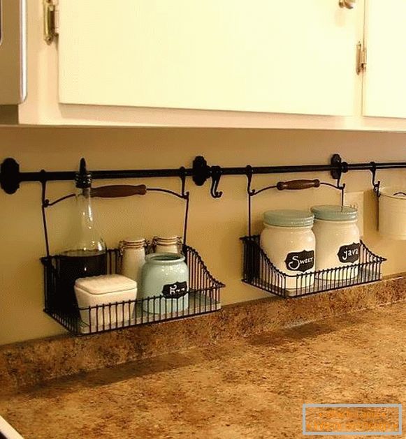 practical-idea-decor-for-kitchen