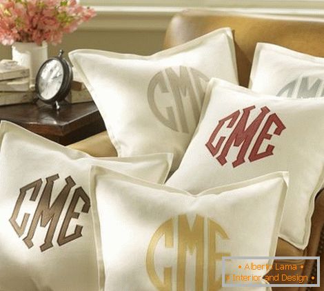 Decorative pillows with prints