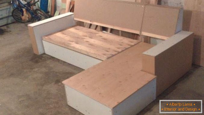 Sofa with its own hands from sheets of plywood and chipboard, MDF