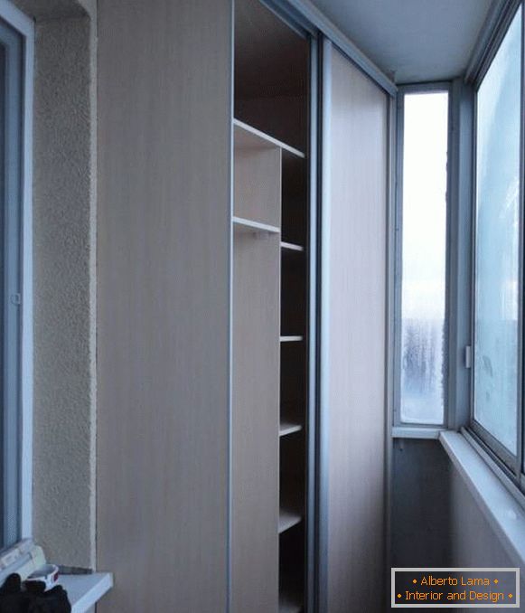 large-wardrobe-for-balcony-angular