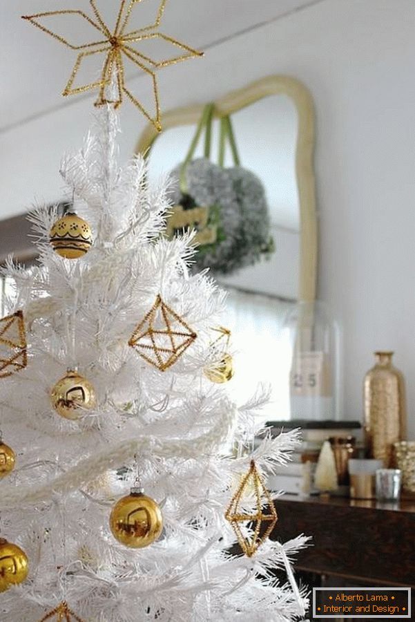 Christmas tree with golden toys