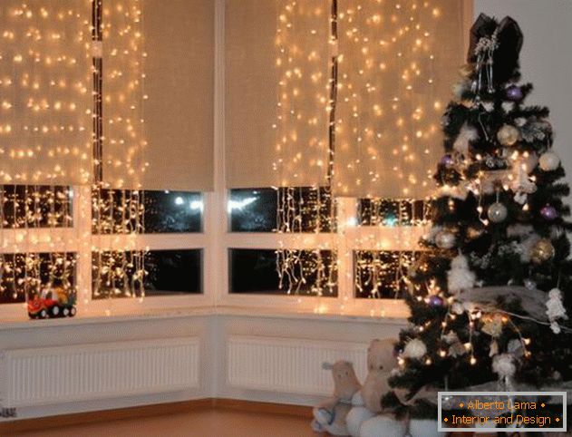 Example of decorating a room for the new year, photo 35