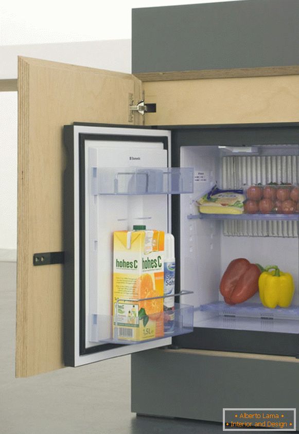 Built-in mini fridge