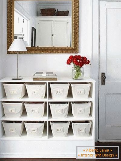 Baskets for storage in the chest of drawers