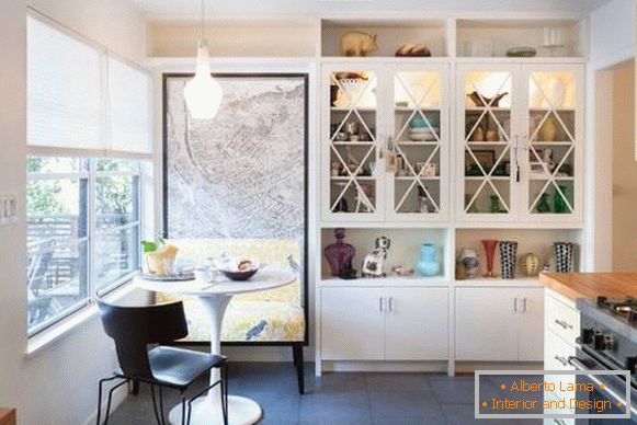 How to decorate a wall in the dining area in the kitchen - 30 photos