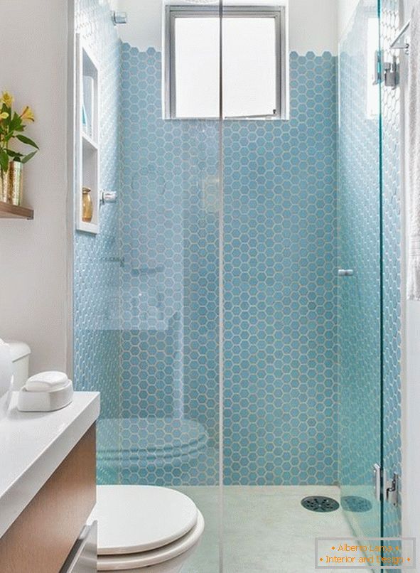 Shower cubicle decoration with mosaic