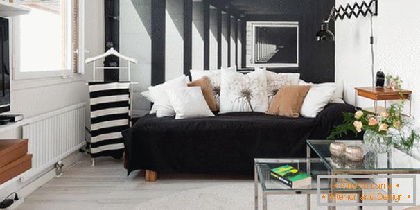 Living room in black and white