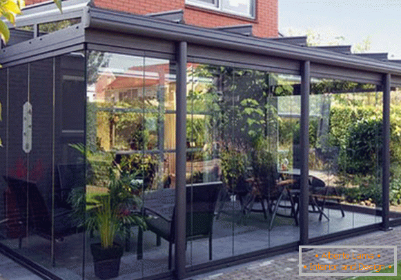 Glass veranda attached to the house фото 2