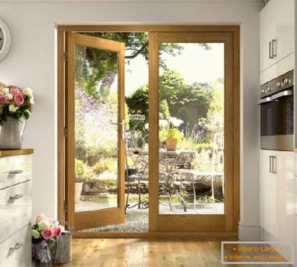 wooden entrance doors for cottages, photo 22