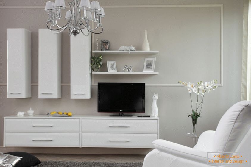 decide on white furniture